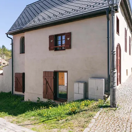 Holiday home - Design In Former Synagogue