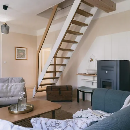 Holiday home - Design In Former Synagogue Rabi