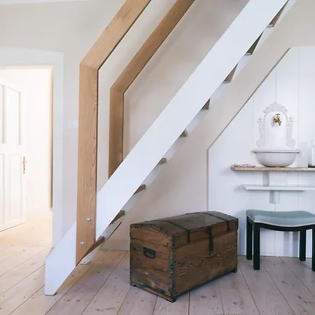 Holiday home - Design In Former Synagogue Rabi